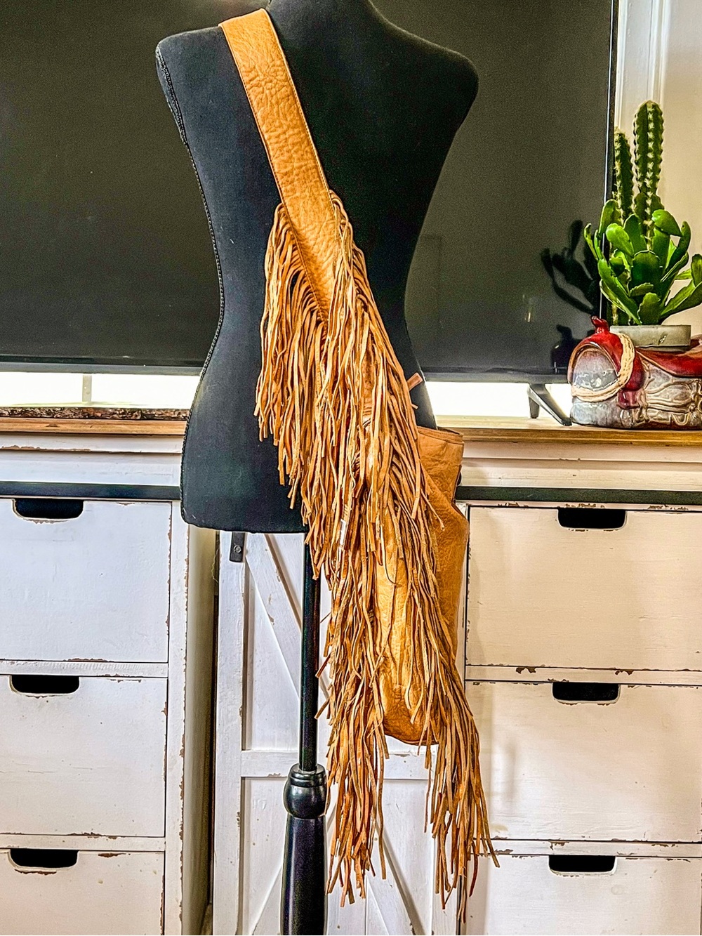 STS RANCHWEAR LEATHER CROSSBODY - FRINGE FRINGE FRINGE!